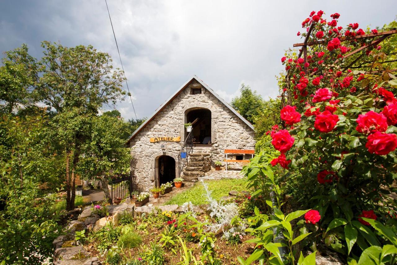 Вилла Country House Atelier Zvoneca Экстерьер фото